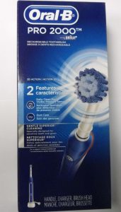 Oral-B PRO 2000 Electric Toothbrush
